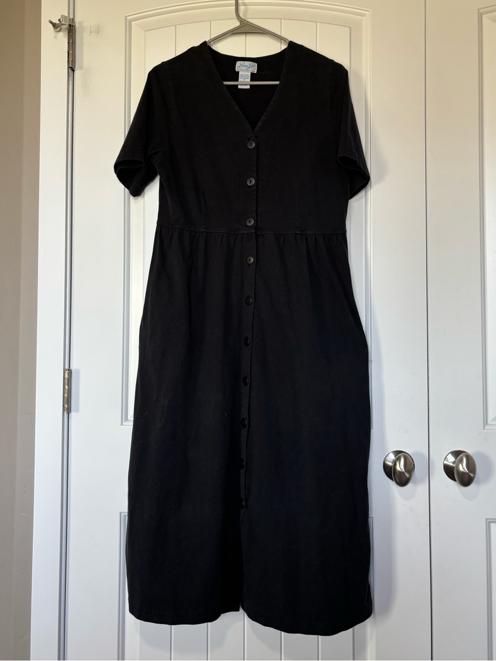 Women's Vintage Black Button-Front Midi Dress